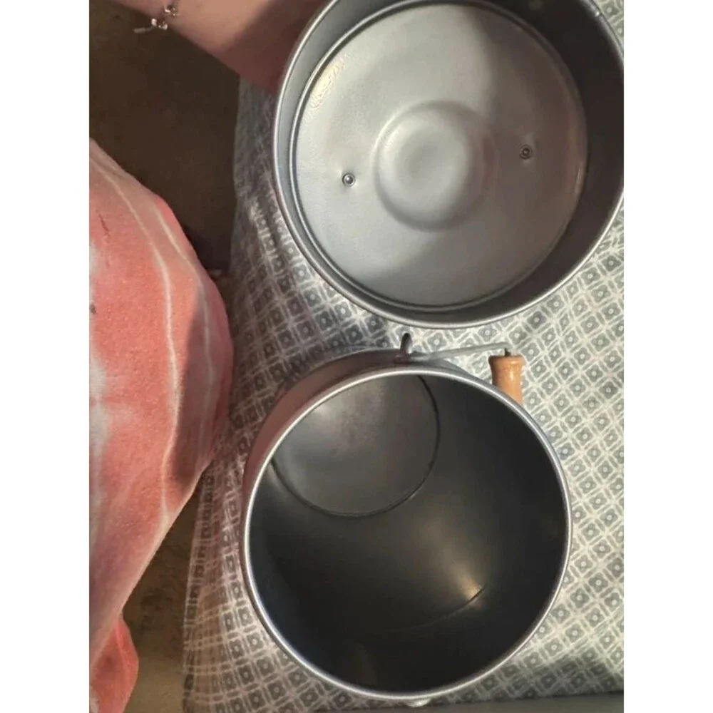 Beekman 1803 metal milk can